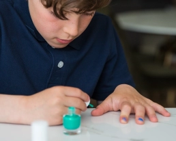 Natural children's nail polish