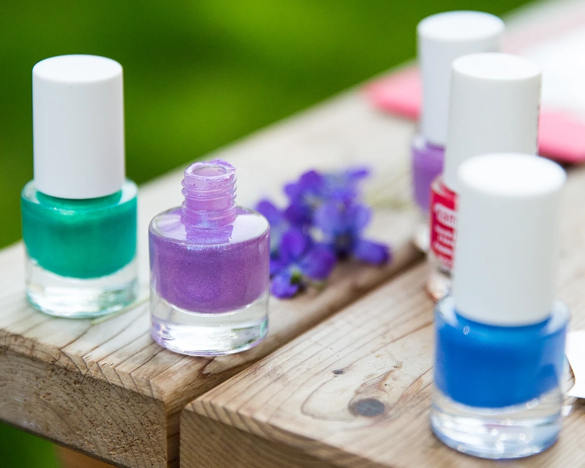 Children's natural water-based nail polish
