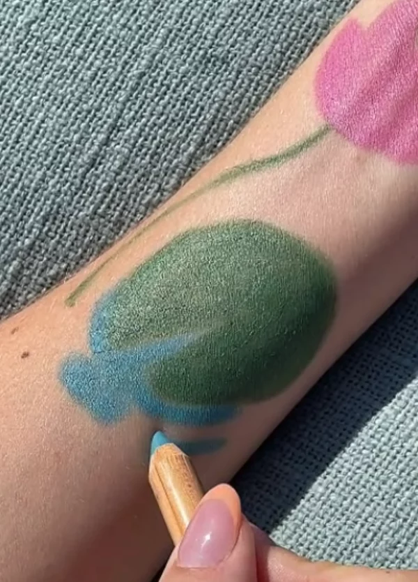 Organic turquoise make-up pencil
