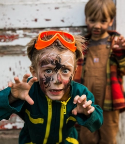 Kinderschminken Halloween Spinne