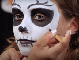 Mexican skeleton makeup tutorial by Namaki