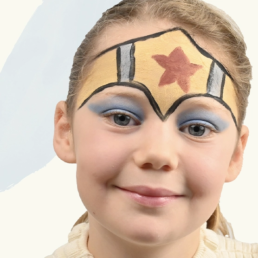 children's wonderwoman make-up tutorial