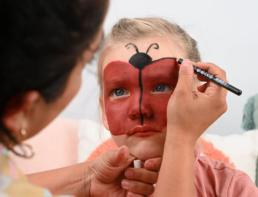 tutoriel maquillage coccinelle enfant