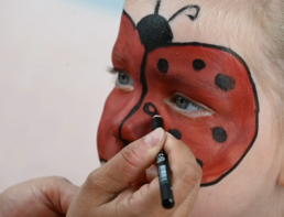 tutoriel maquillage coccinelle enfant