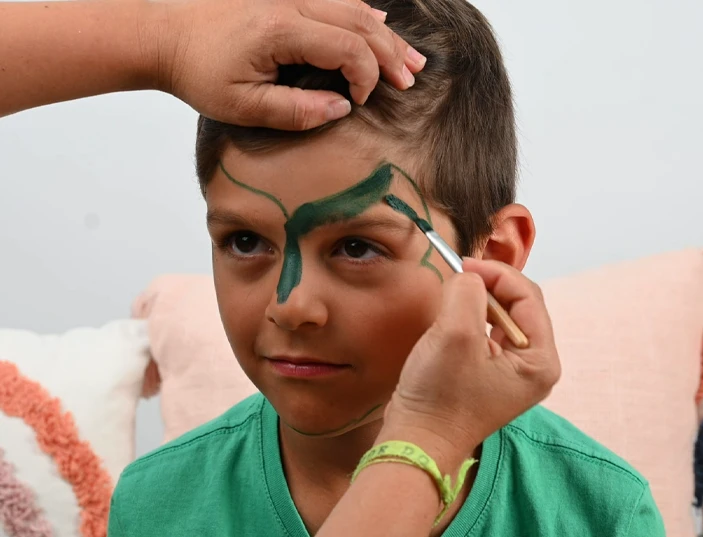tuto maquillage enfant dragon