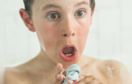 water 1 easy make-up removal with water