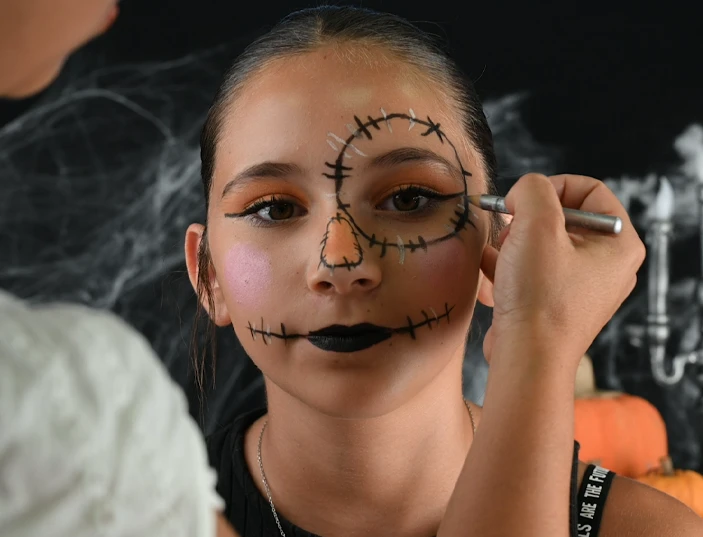 Tutorial Schminken Vogelscheuche Kind Halloween