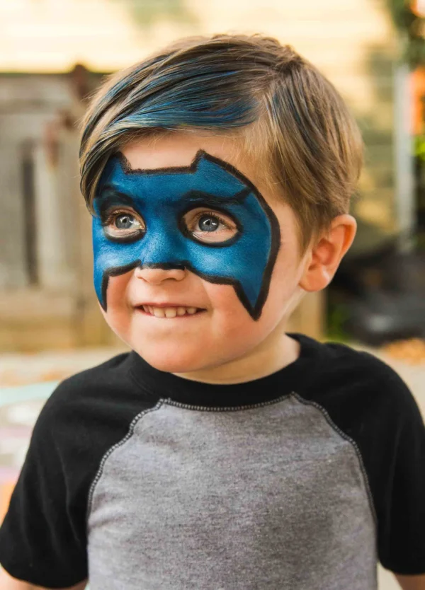 maquillage super héros enfant