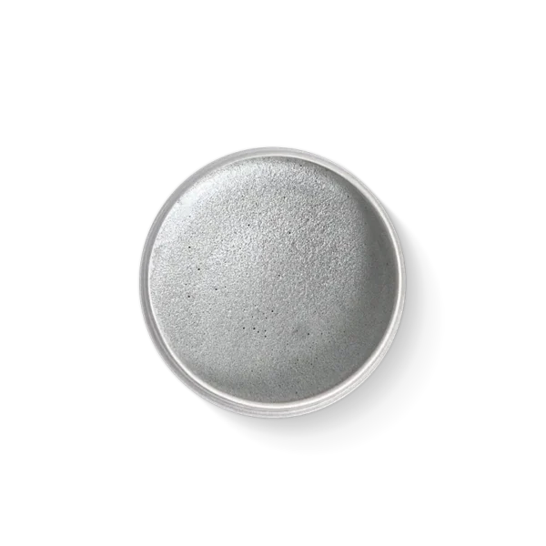 fard de maquillage gris argenté