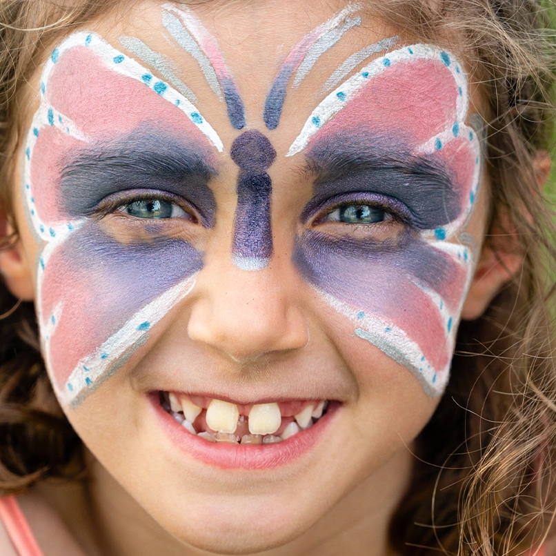 Cinq idées de maquillage enfant faciles à réaliser avec les nouveaux fards Namaki 7 Banniere 4 1 uai