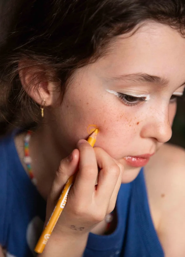 maquillage enfant crayons
